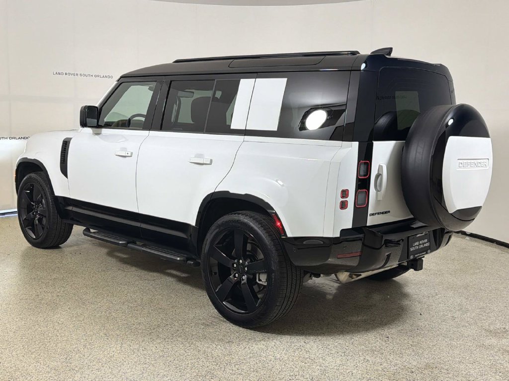 Certified 2026 Land Rover Defender 110 X-Dynamic SE SUV
