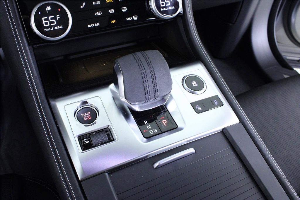 2026 Jaguar F-Pace R-Dynamic S - Photo 22
