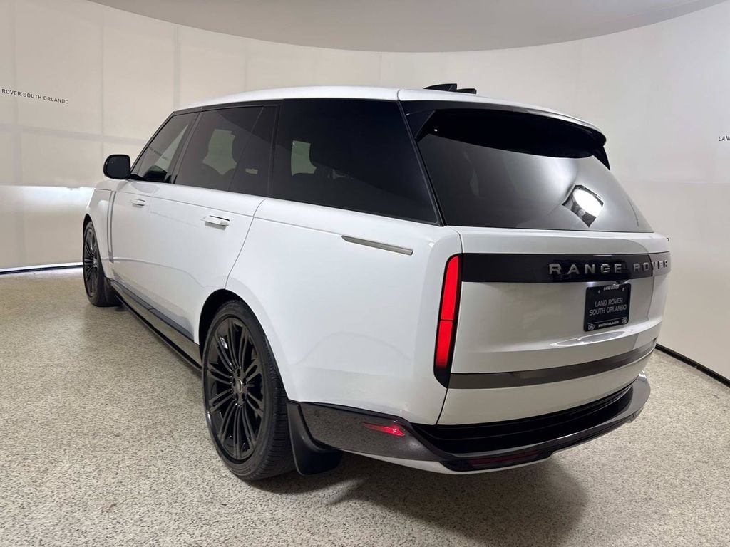 Certified 2025 Land Rover Range Rover SE SUV