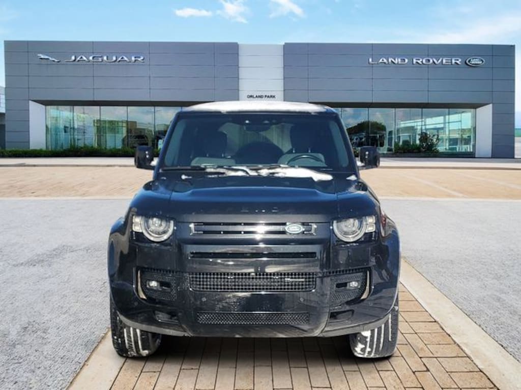 Used 2023 Land Rover Defender 90 X-Dynamic SE SUV