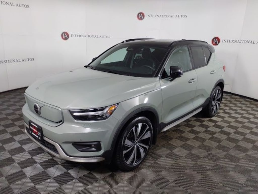 Used 2021 Volvo XC40 Recharge Pure Electric P8 SUV