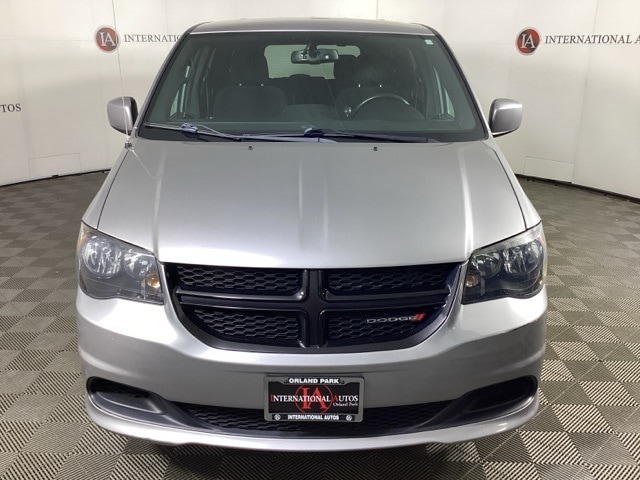Used 2016 Dodge Grand Caravan SE Plus with VIN 2C4RDGBG2GR236597 for sale in Tinley Park, IL