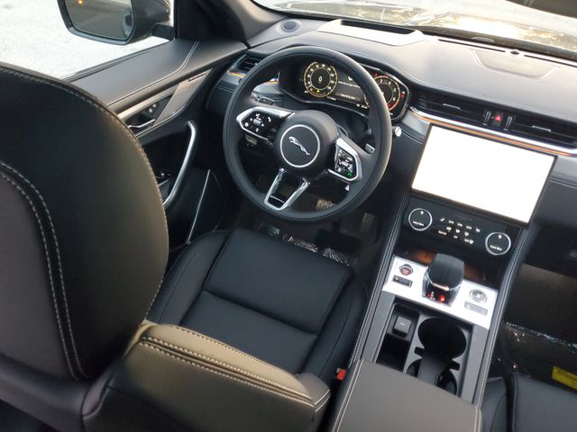 2026 Jaguar F-Pace R-Dynamic S - Photo 19