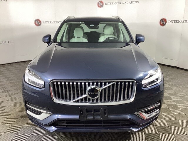 2021 Volvo XC90 T6 Inscription photo 2