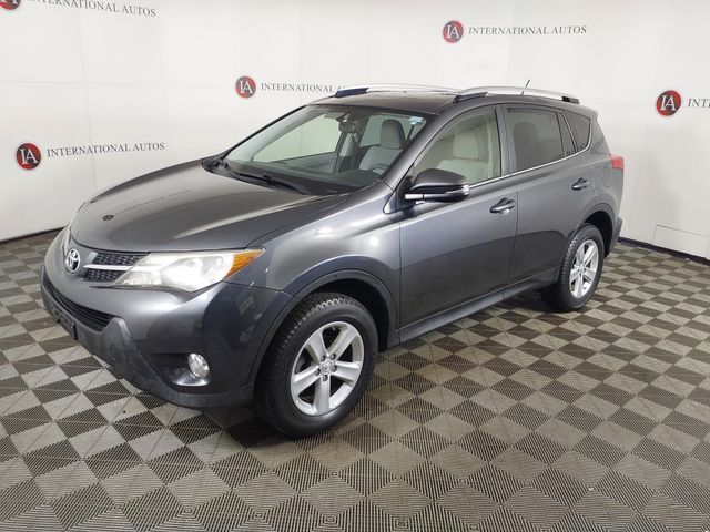 2013 Toyota RAV4 XLE AWD's photo