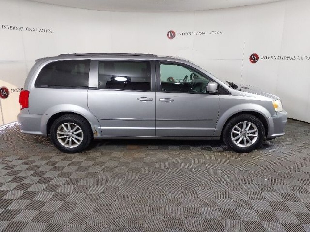 Used 2014 Dodge Grand Caravan SXT Minivan/Van
