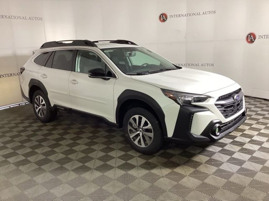 Used 2025 Subaru Outback Premium pkg 15 SUV