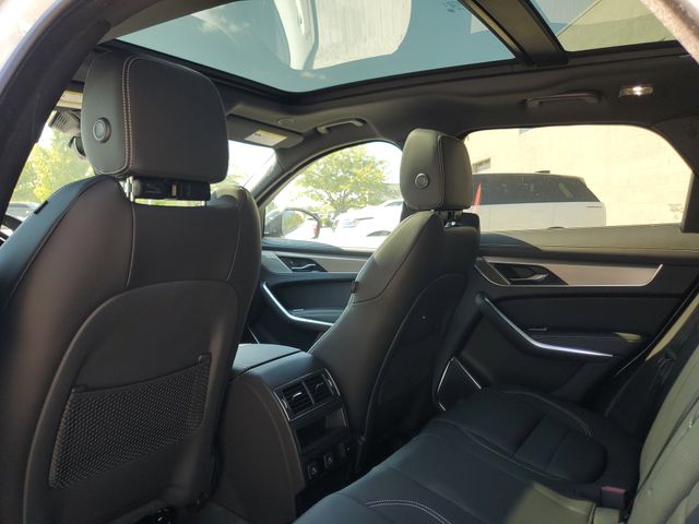 2026 Jaguar F-Pace R-Dynamic S - Photo 15