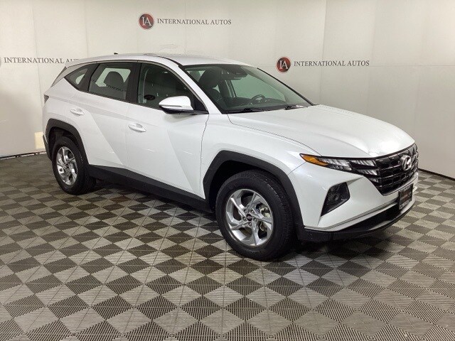 2022 Hyundai Tucson SE photo 3