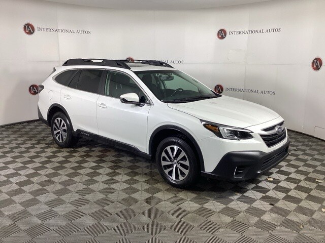 2020 Subaru Outback Premium photo 2