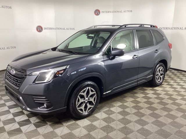 2024 Subaru Forester Premium