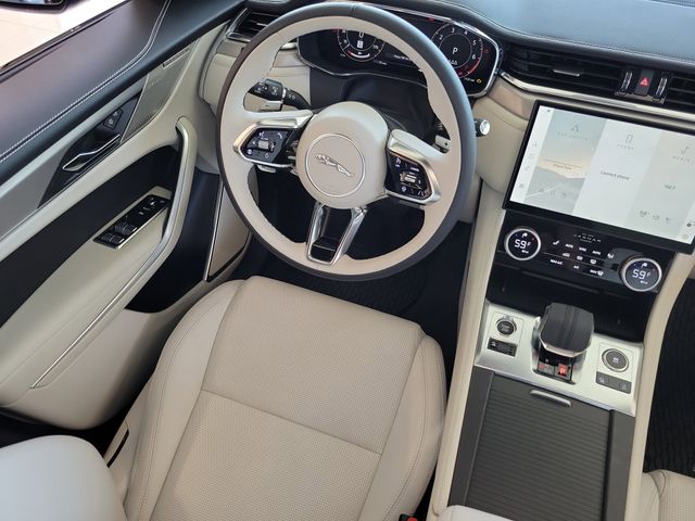 2026 Jaguar F-Pace R-Dynamic S - Photo 19