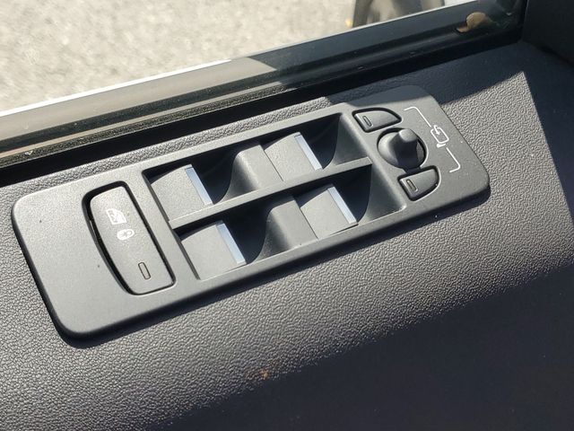 2025 Land Rover Discovery Sport Dynamic SE - Photo 24