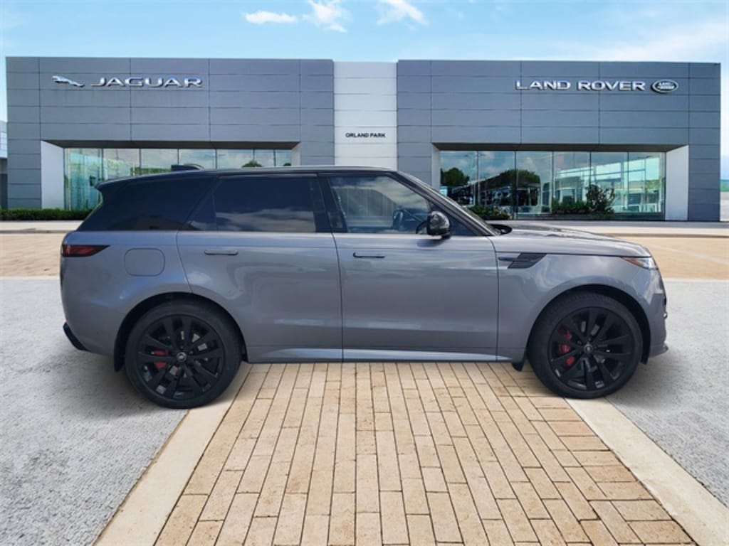 Used 2025 Land Rover Range Rover Sport Plug-in Hybrid Dynamic SE SUV