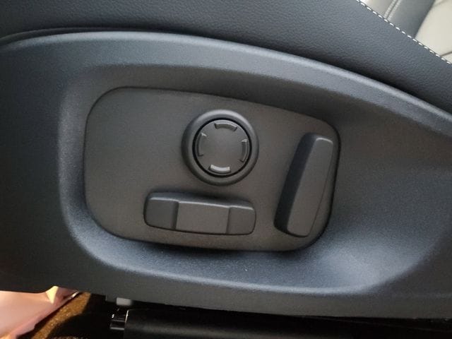 2024 Jaguar E-Pace R-DYNAMIC SE - Photo 21