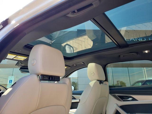 2026 Jaguar F-Pace R-Dynamic S - Photo 12