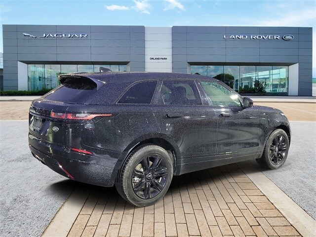 2022 Land Rover Range Rover Velar P250 R-Dynamic S photo 3