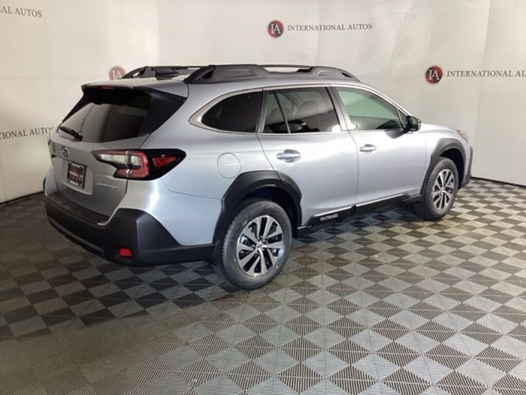 Certified 2025 Subaru Outback Premium pkg 13 SUV