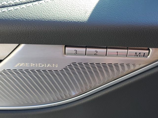 2026 Jaguar F-Pace R-Dynamic S - Photo 23