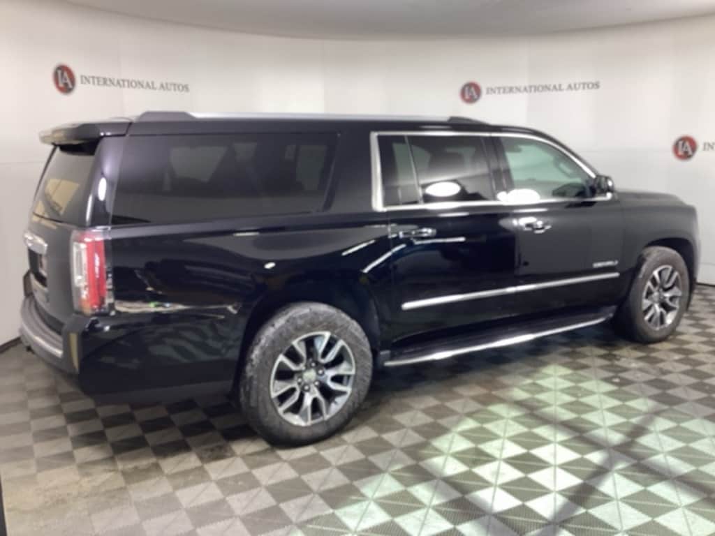 Used 2018 GMC Yukon XL Denali SUV
