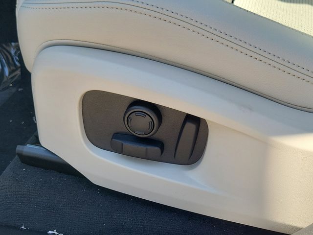 2026 Jaguar F-Pace R-Dynamic S - Photo 20