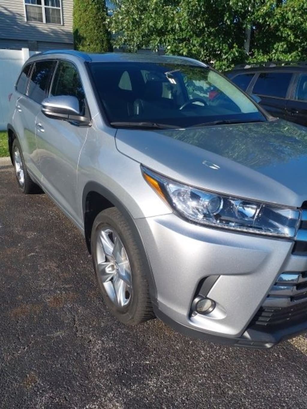 Used 2017 Toyota Highlander Limited SUV