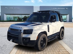 2023 Land Rover Defender 90 X-Dynamic SE SUV