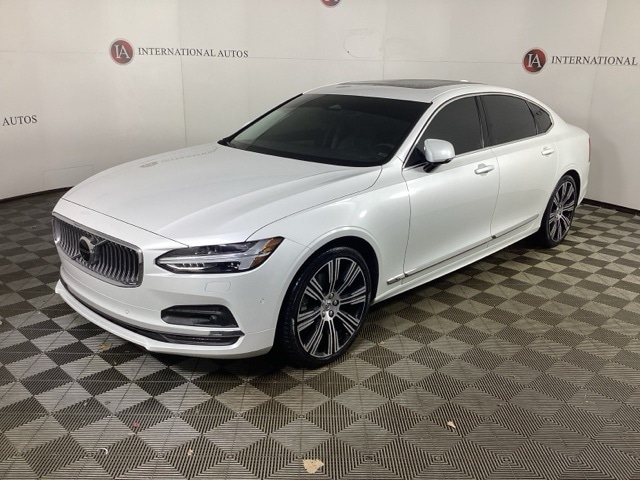 2023 Volvo S90 Plus