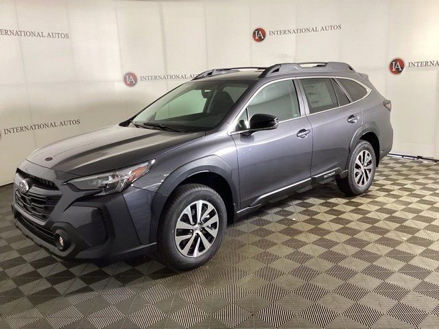 2025 Subaru Outback Premium's photo
