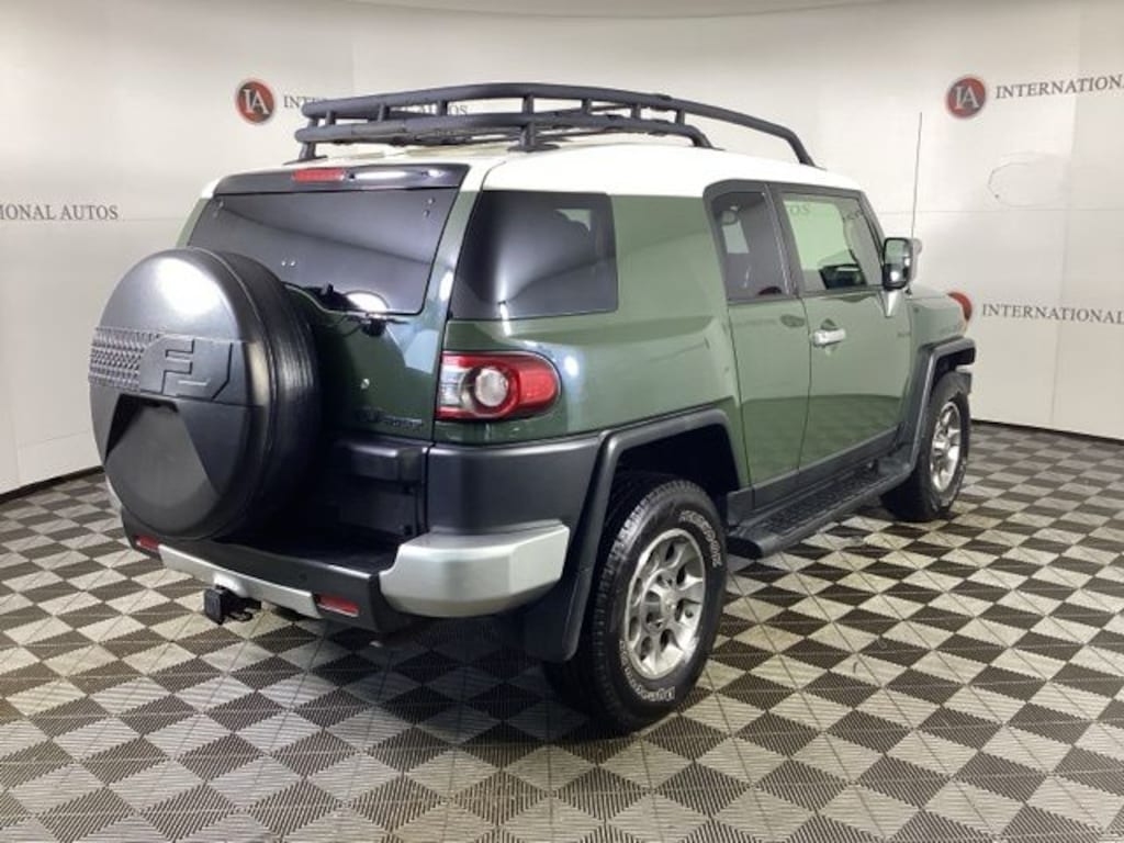 Used 2013 Toyota FJ Cruiser Base SUV