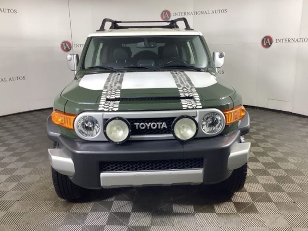 Used 2013 Toyota FJ Cruiser Base SUV