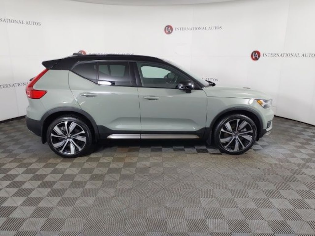 Used 2021 Volvo XC40 Recharge Pure Electric P8 SUV