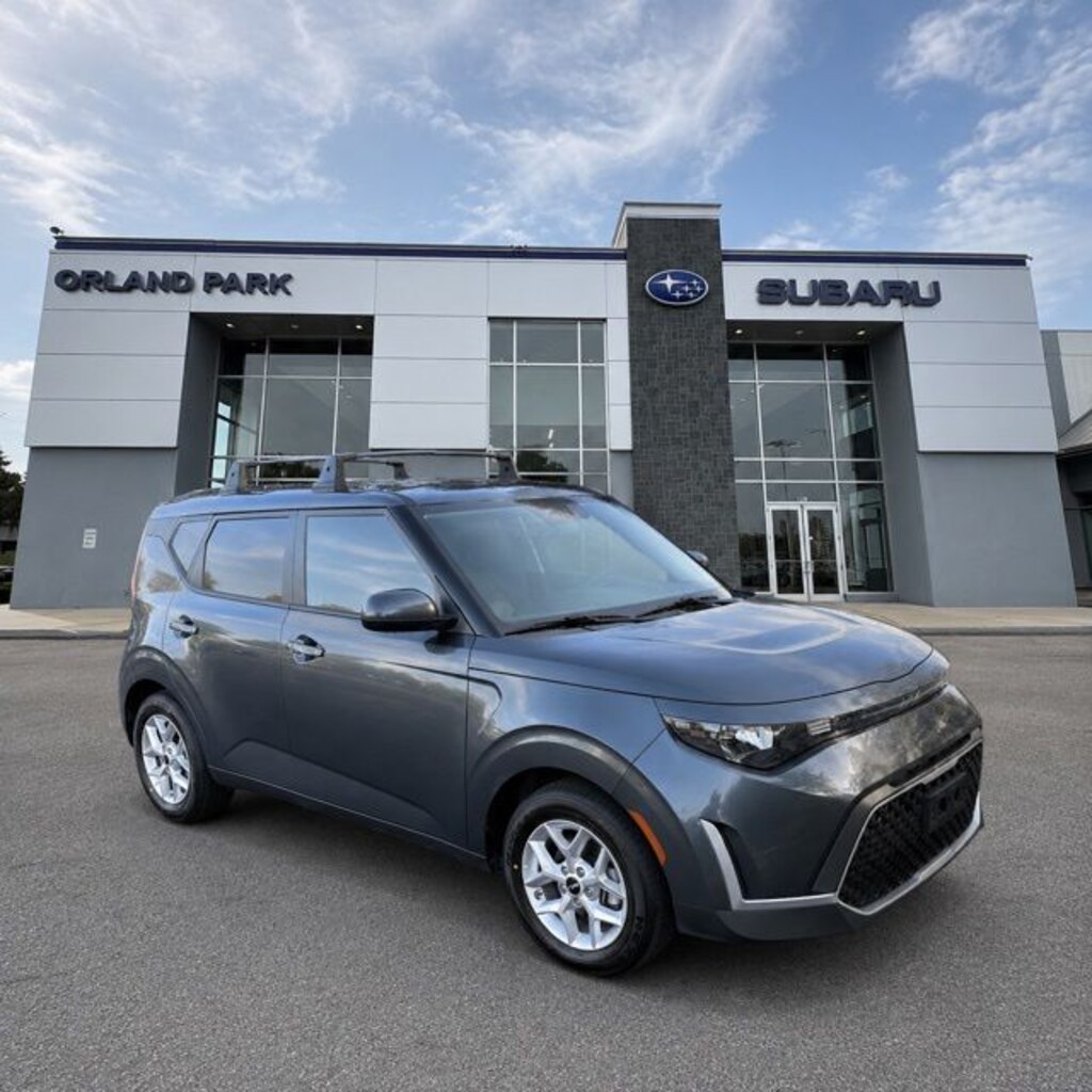 Used 2025 Kia Soul LX Hatchback