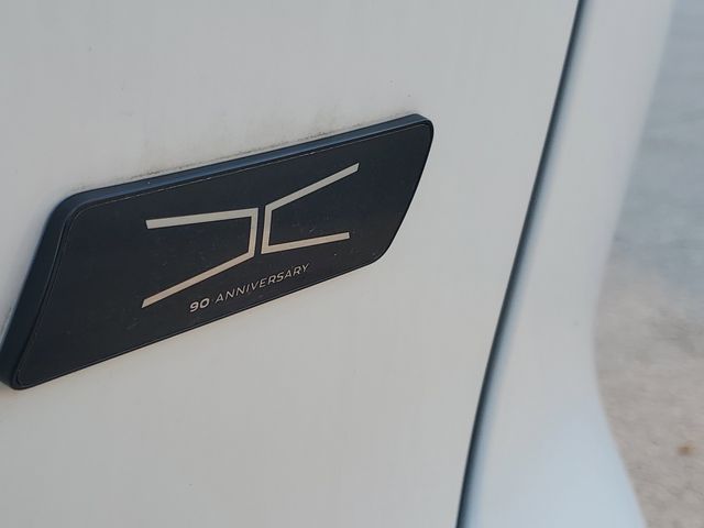 2026 Jaguar F-Pace R-Dynamic S - Photo 10