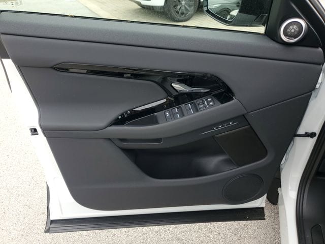 2026 Land Rover Range Rover Evoque S - Photo 20