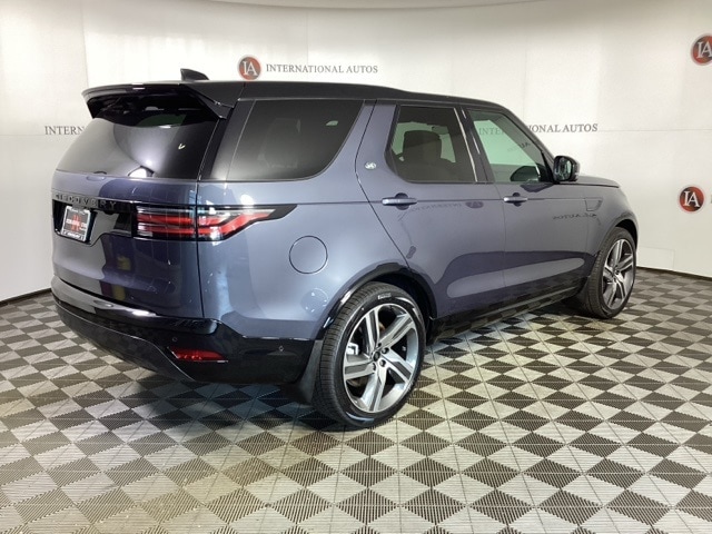 Used 2024 Land Rover Discovery Dynamic SE with VIN SALRL4EU5R2502174 for sale in Tinley Park, IL