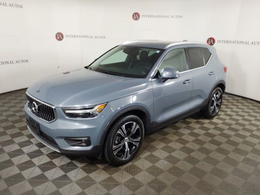 Used 2022 Volvo XC40 T5 Inscription SUV