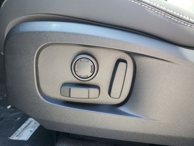 2026 Jaguar F-Pace R-Dynamic S - Photo 21