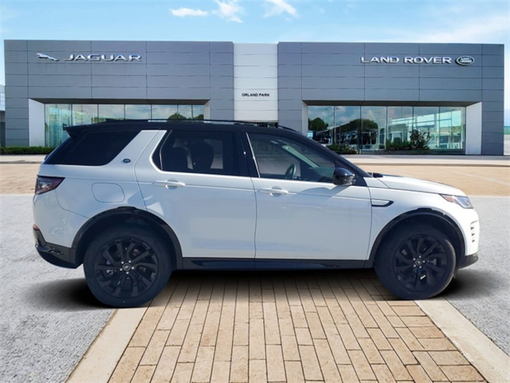 Used 2025 Land Rover Discovery Sport SE SUV
