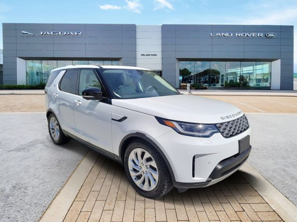 Used 2024 Land Rover Discovery S SUV