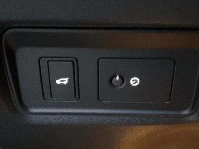 2024 Jaguar E-Pace R-DYNAMIC SE - Photo 36