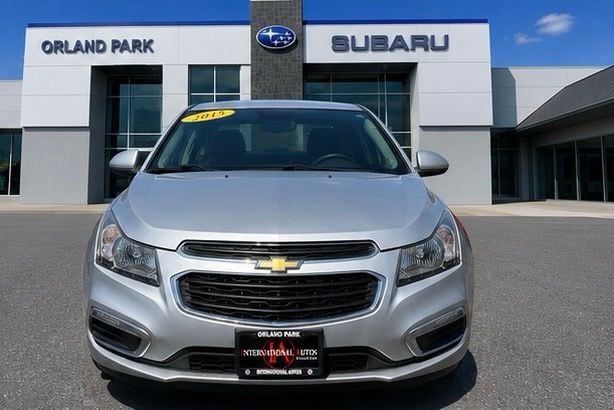 Used 2015 Chevrolet Cruze 1LT with VIN 1G1PC5SB8F7240942 for sale in Tinley Park, IL