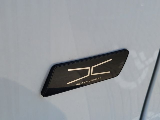 2026 Jaguar F-Pace R-Dynamic S - Photo 9