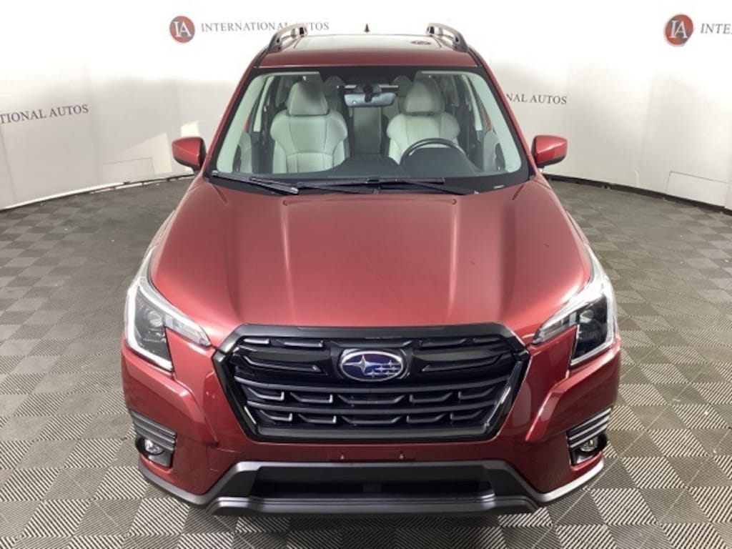 Used 2024 Subaru Forester Premium SUV