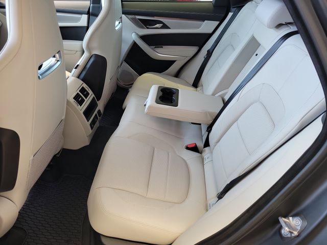 2026 Jaguar F-Pace R-Dynamic S - Photo 14