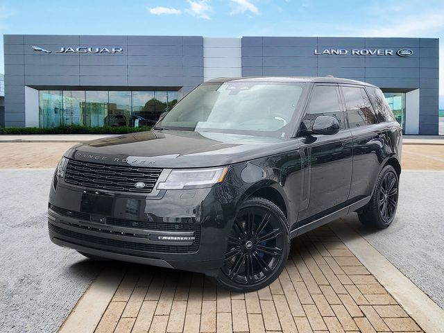 2024 Land Rover Range Rover 3.0 SE SWB's photo
