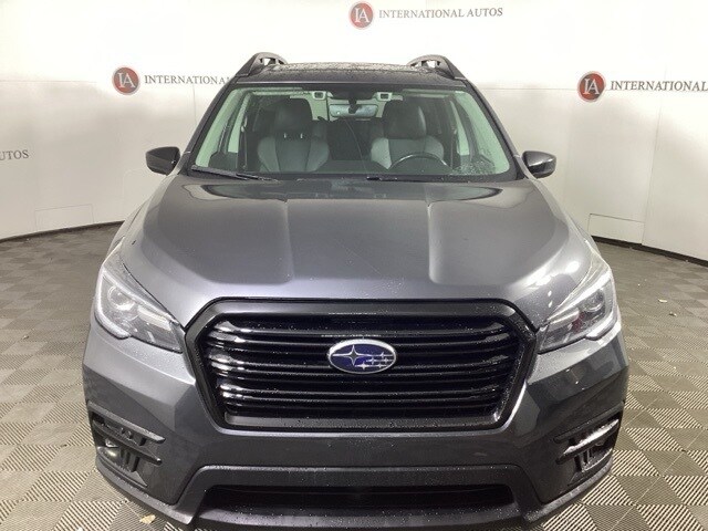 2022 Subaru Ascent Onyx Edition photo 2