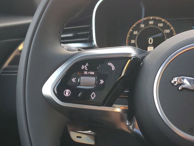 2026 Jaguar F-Pace R-Dynamic S - Photo 28
