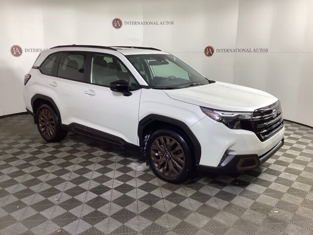 2025 Subaru Forester Sport photo 3