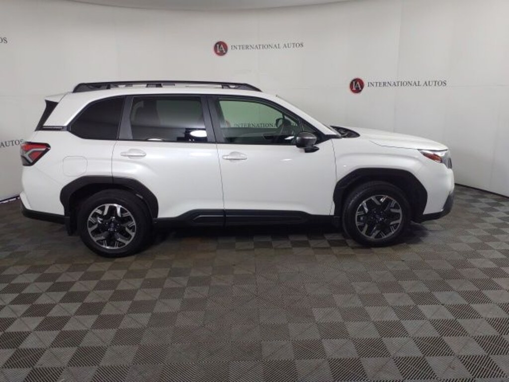 Used 2025 Subaru Forester Premium SUV